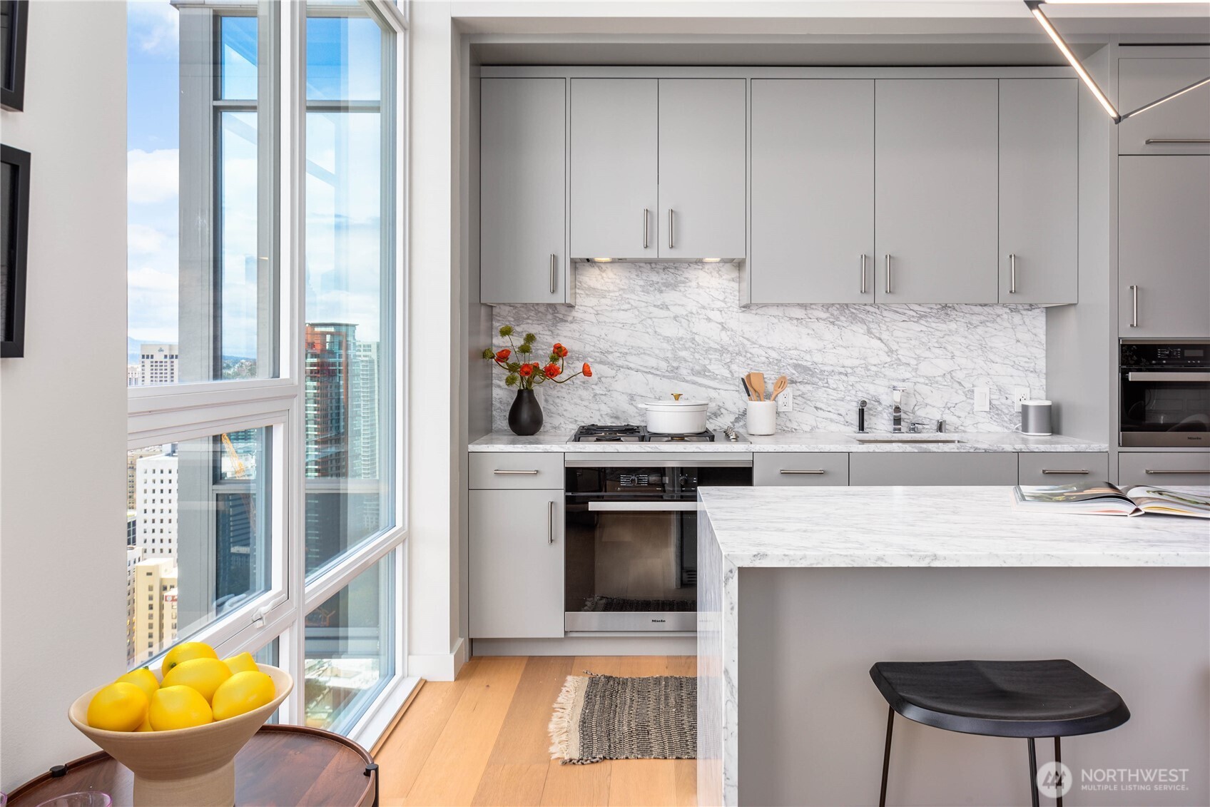 121 Stewart Street #3402, Seattle, WA 98101, photo 4 of 37
