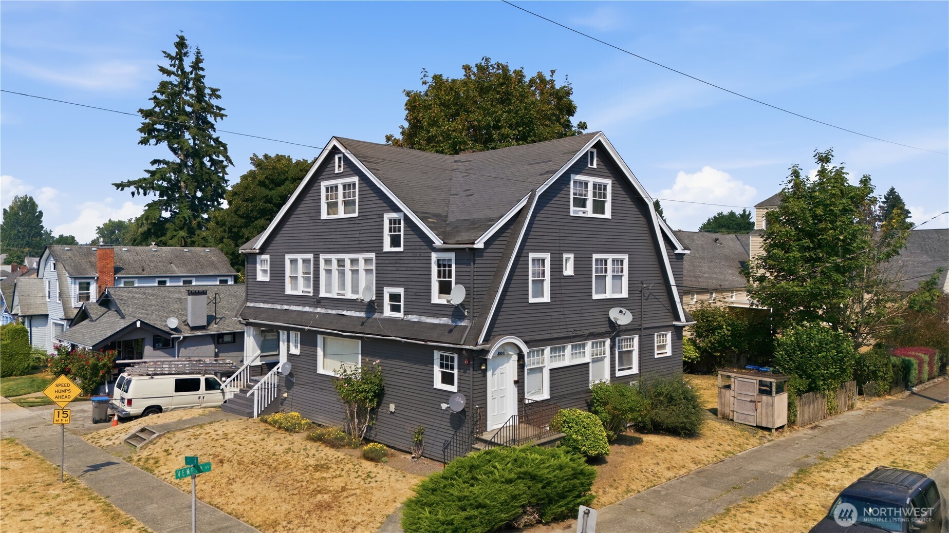 801 Veneta Avenue