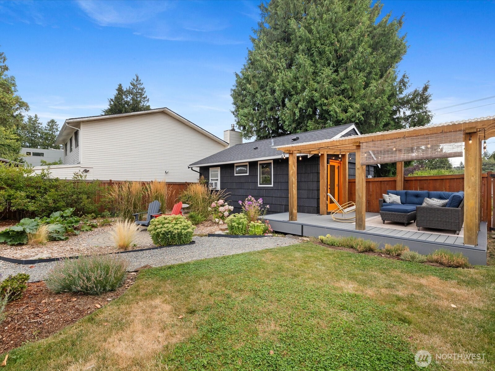 7559 19th Avenue SW