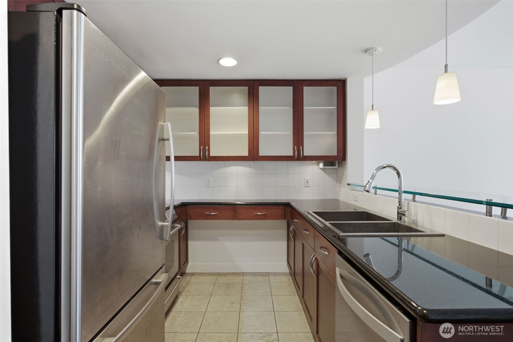 2929 1st Ave #418, Seattle, WA 98121, photo 5 of 40