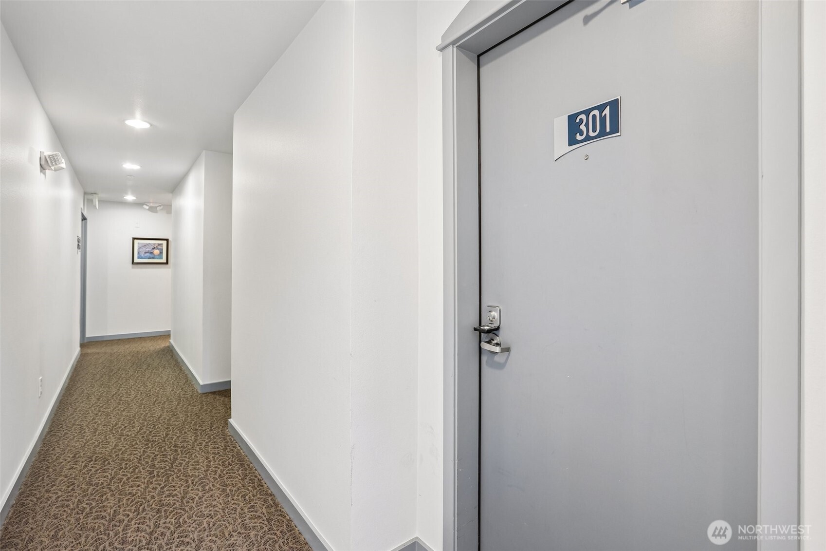 232 Belmont Avenue E #301, Seattle, WA 98102, photo 4 of 23