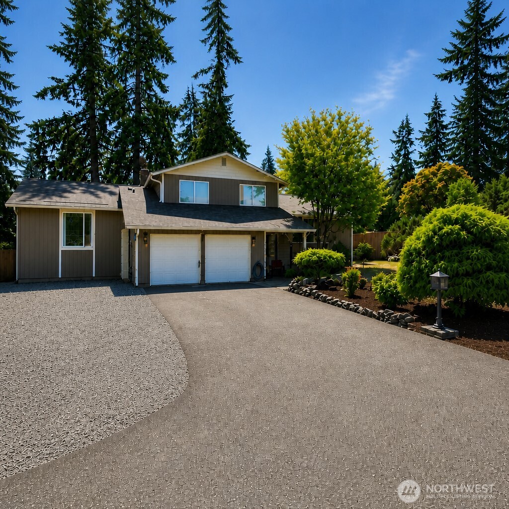 1520 156th Street Ct E, Tacoma, WA 98445, photo 2 of 3