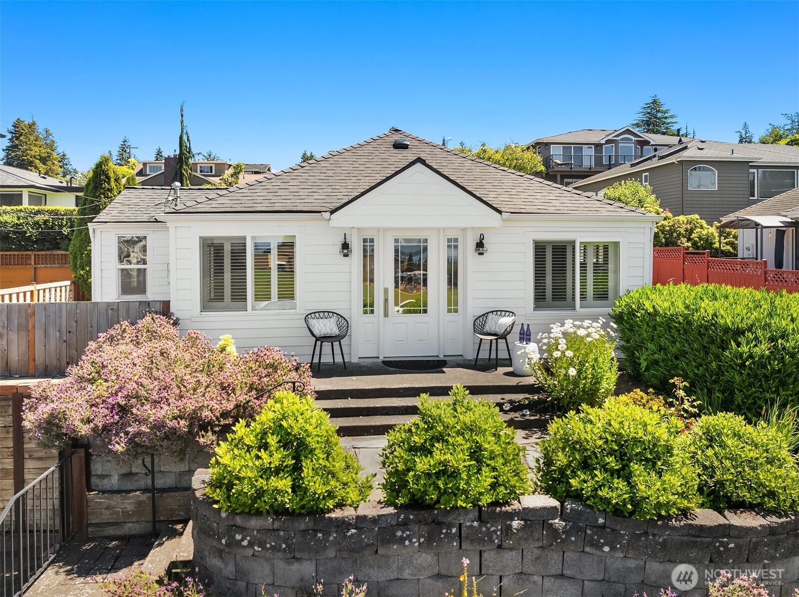 103 8th Avenue S