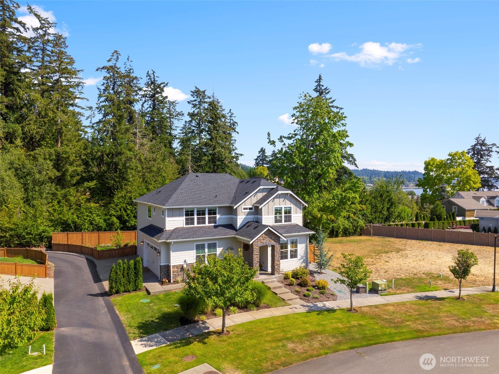 6112 Harbor Inlet Lane NW