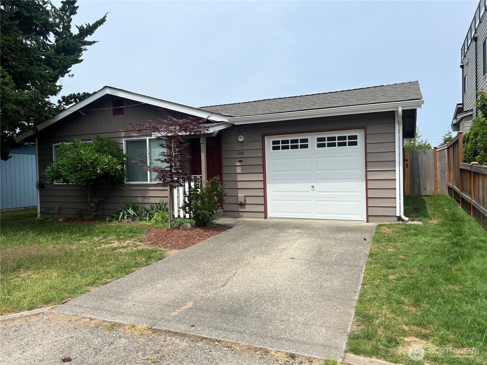 1214 N 35th Street