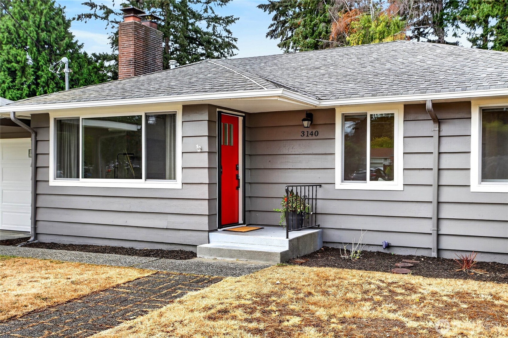 3140 Elwood Drive W