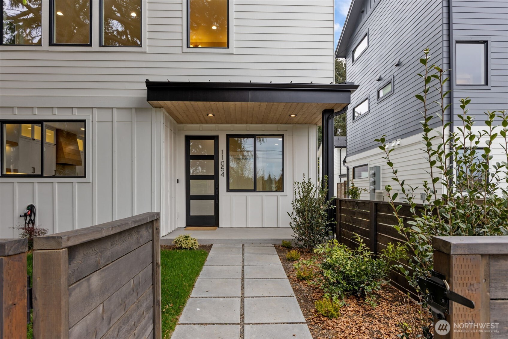 11054 2nd Avenue NW #1, Seattle, WA 98177, photo 2 of 40