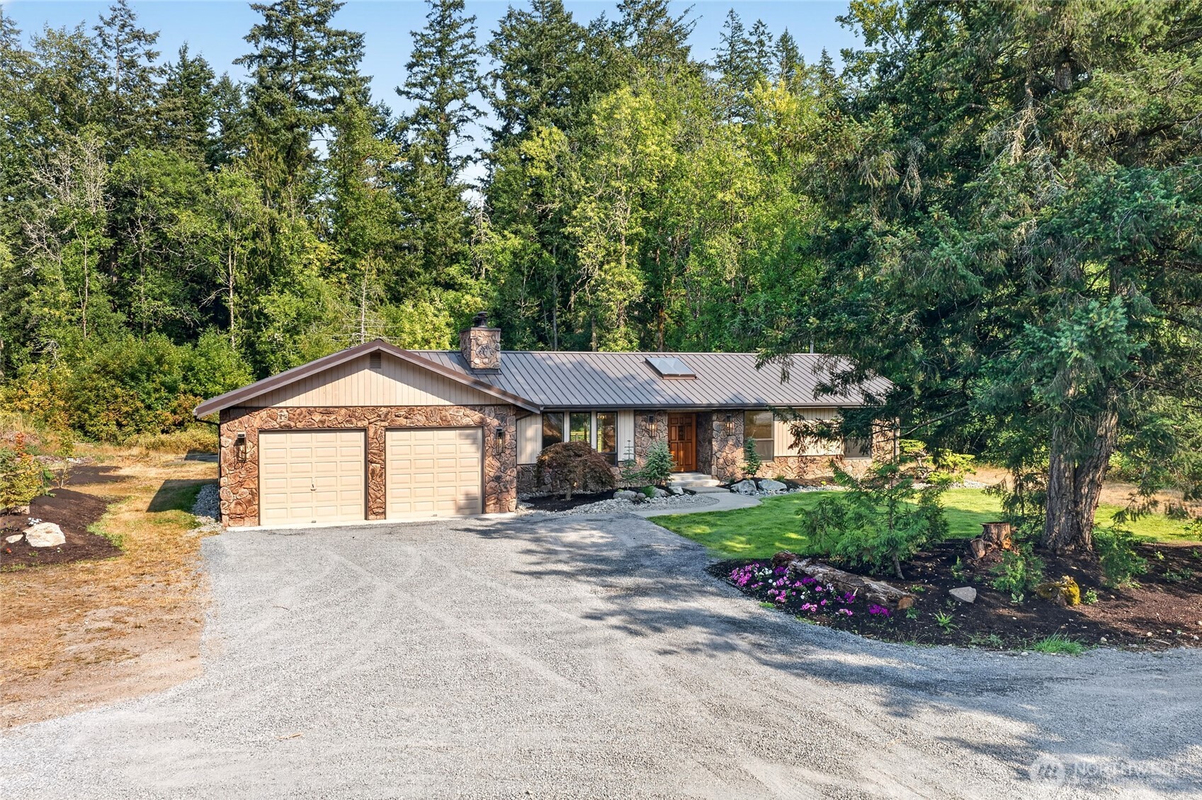31419 MOUNTAIN HWY E