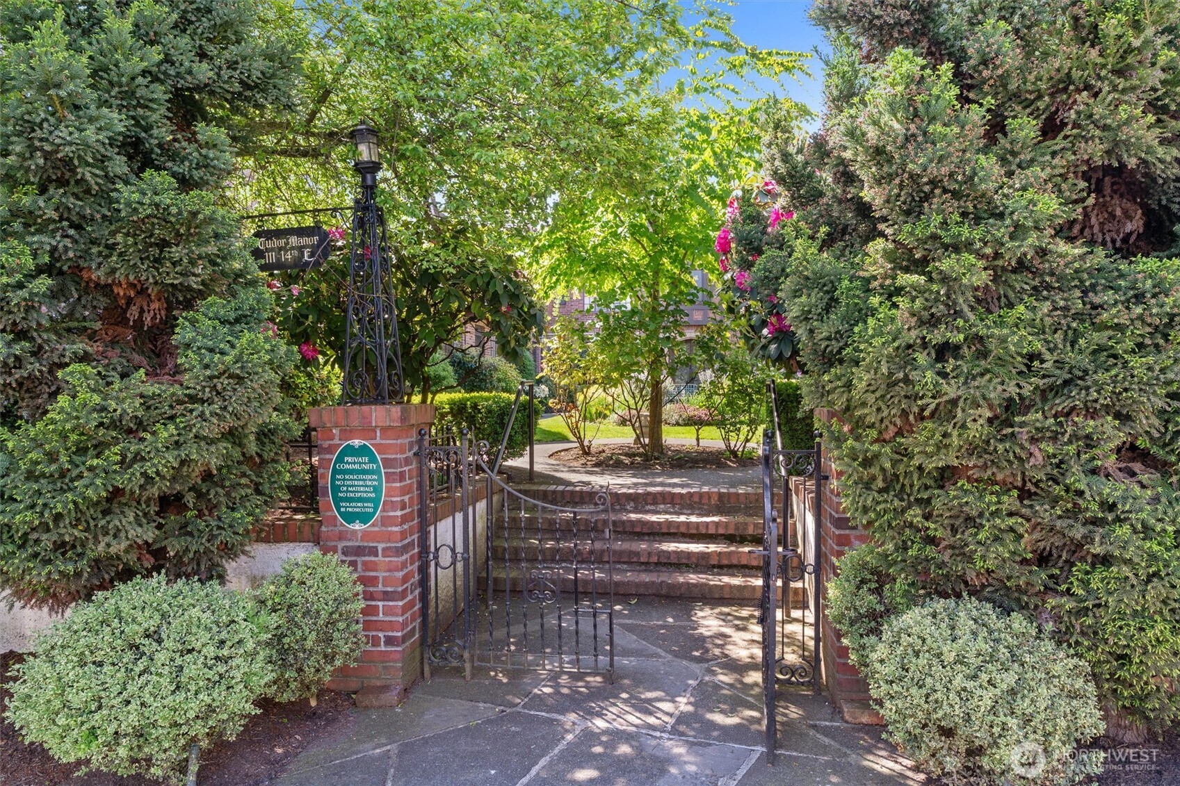 111 14th Avenue E #1, Seattle, WA 98112, photo 4 of 28