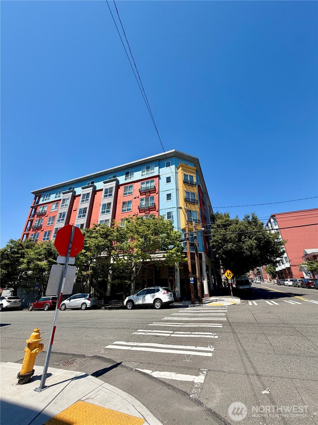 668 S Lane Street #406