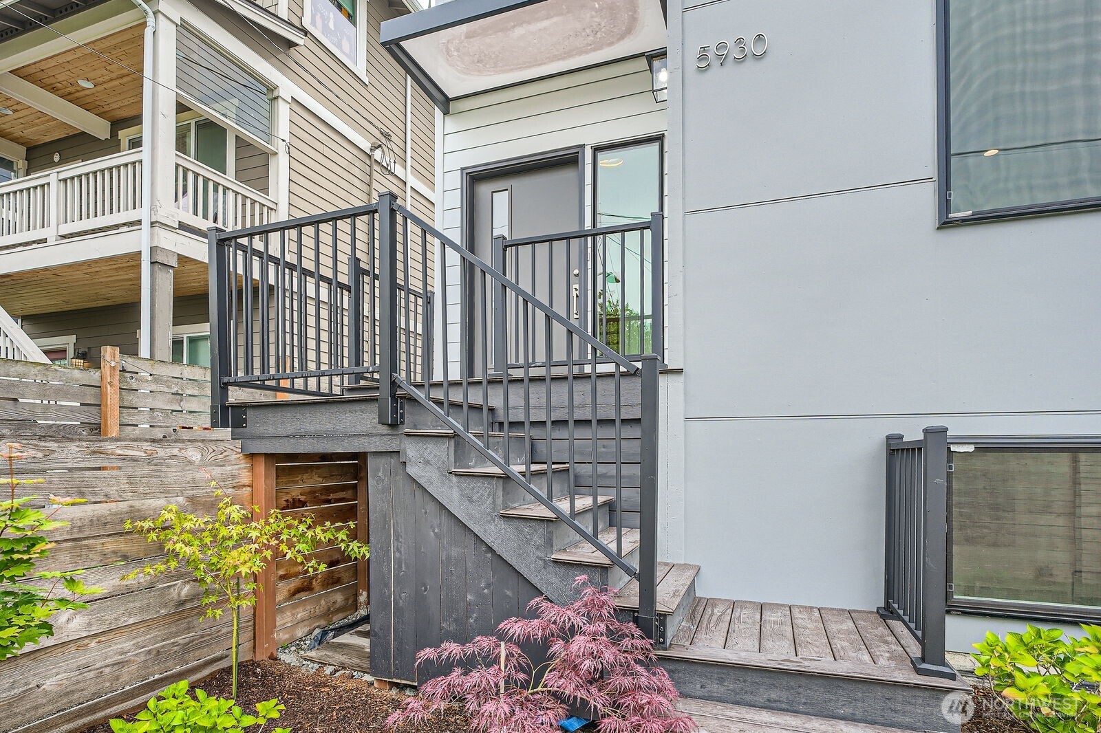 5930 18th Avenue S, Seattle, WA 98108, photo 4 of 37