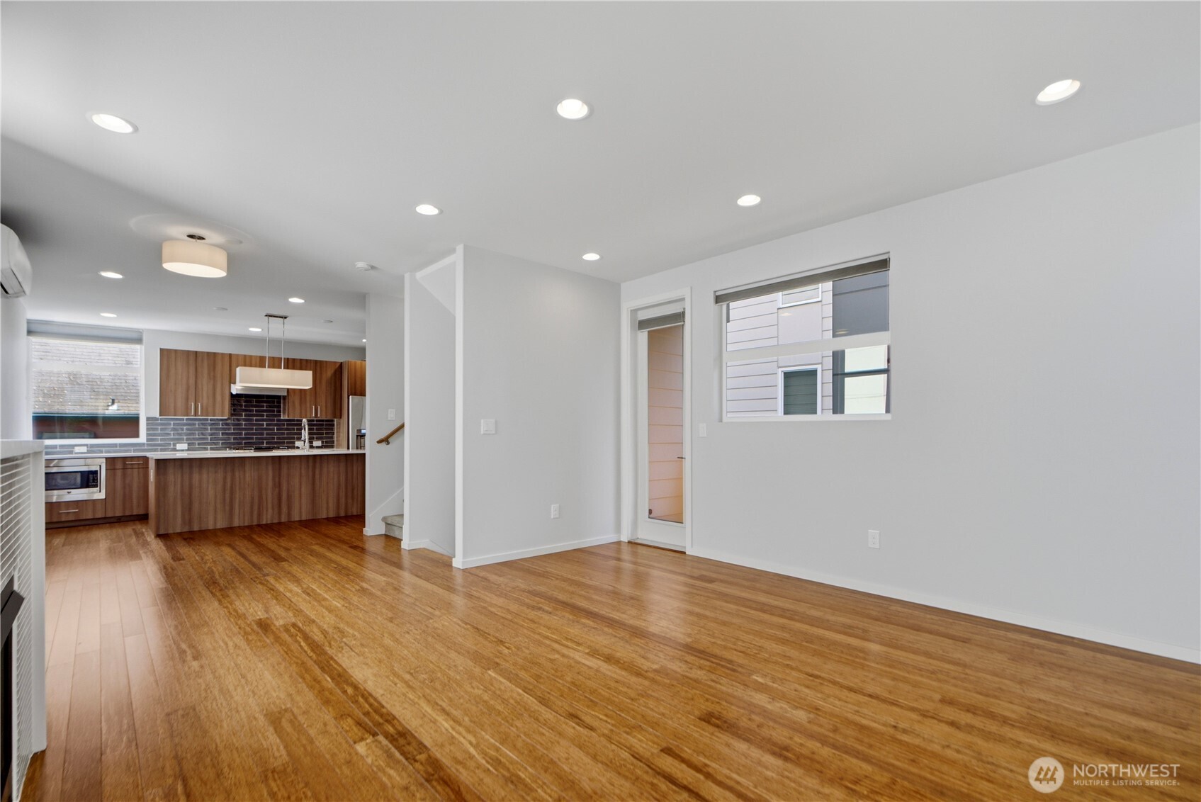 2247 NW 64th Street, Seattle, WA 98107, photo 3 of 37