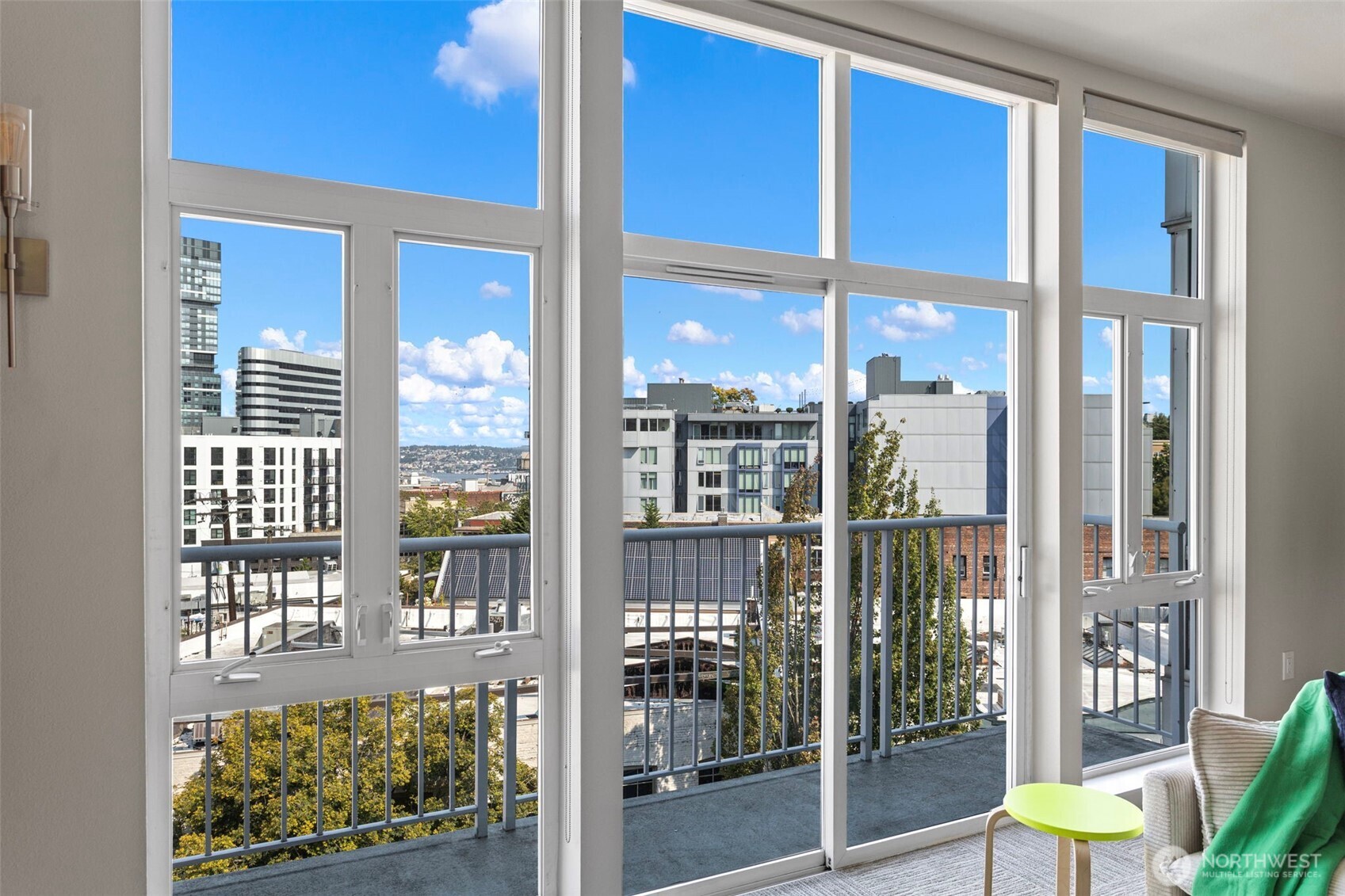 303 E Pike ST #602, Seattle, WA 98122, photo 2 of 16