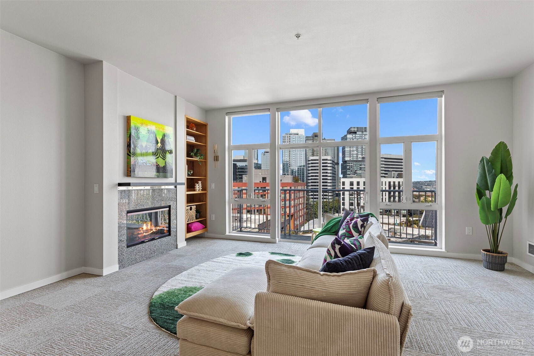 303 E Pike ST #602, Seattle, WA 98122, photo 3 of 16