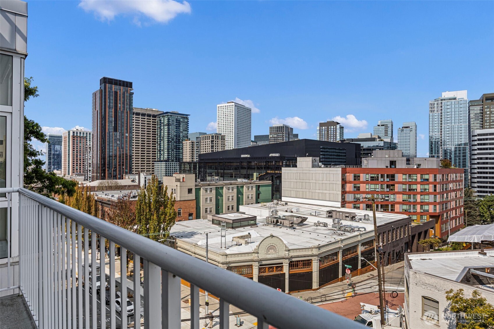 303 E Pike ST #602, Seattle, WA 98122, photo 4 of 16
