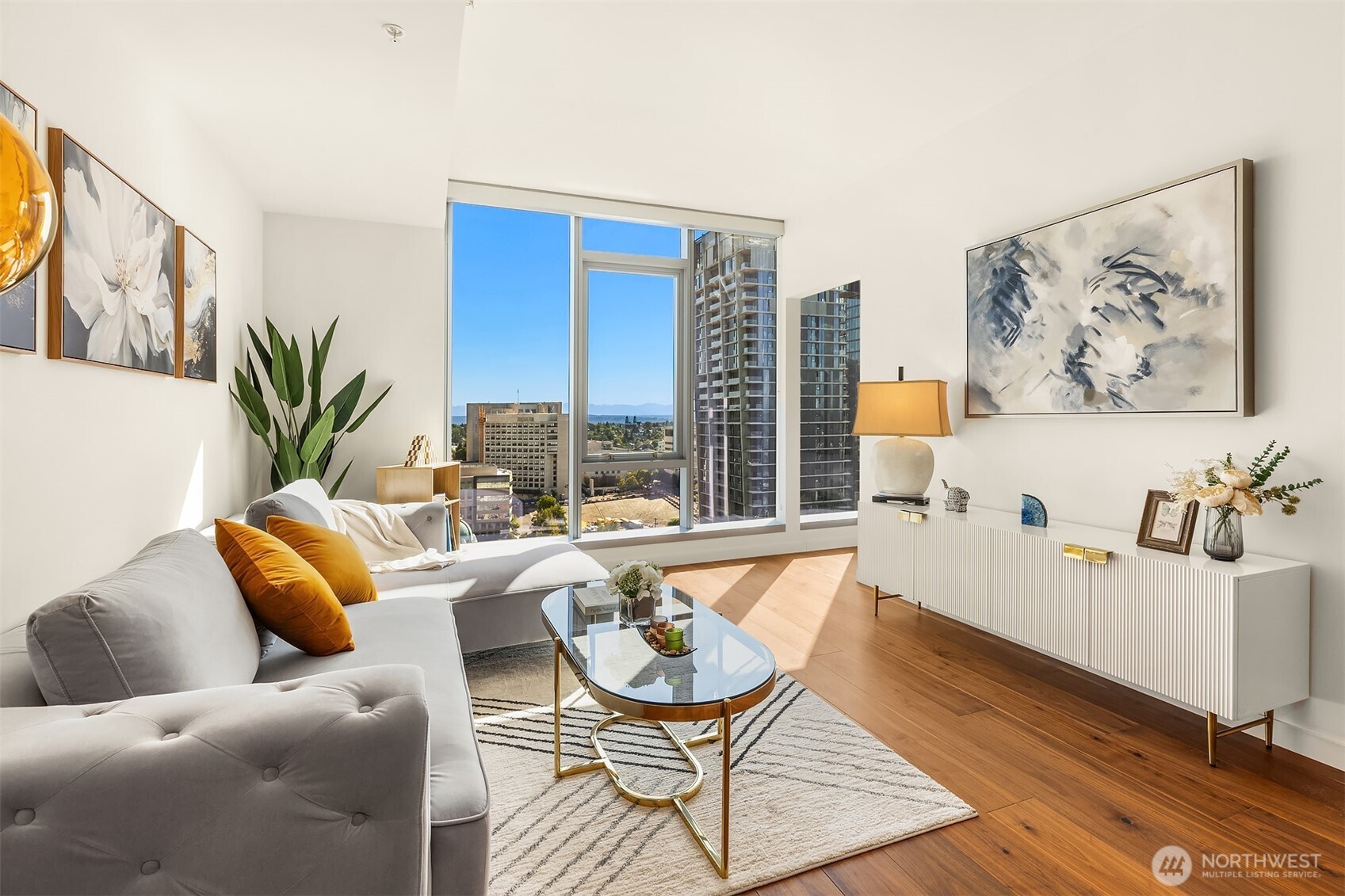 800 Columbia Street #2607, Seattle, WA 98104, photo 2 of 40