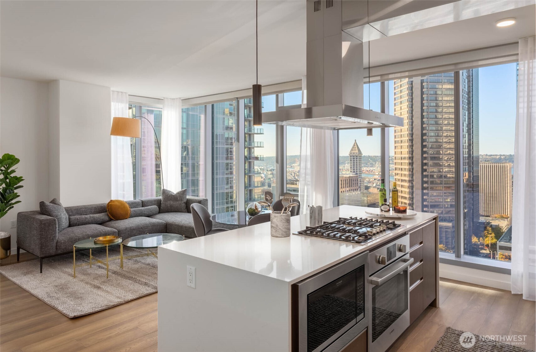 800 Columbia Street #2203, Seattle, WA 98104, photo 4 of 40
