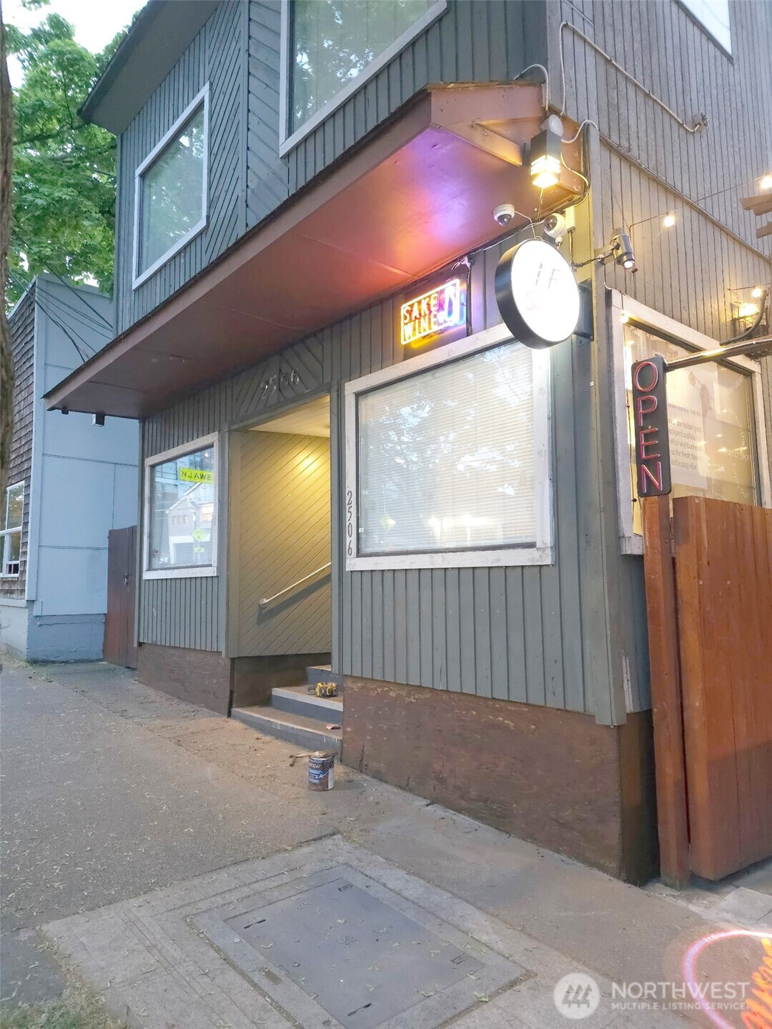 2506 S Jackson Street #203