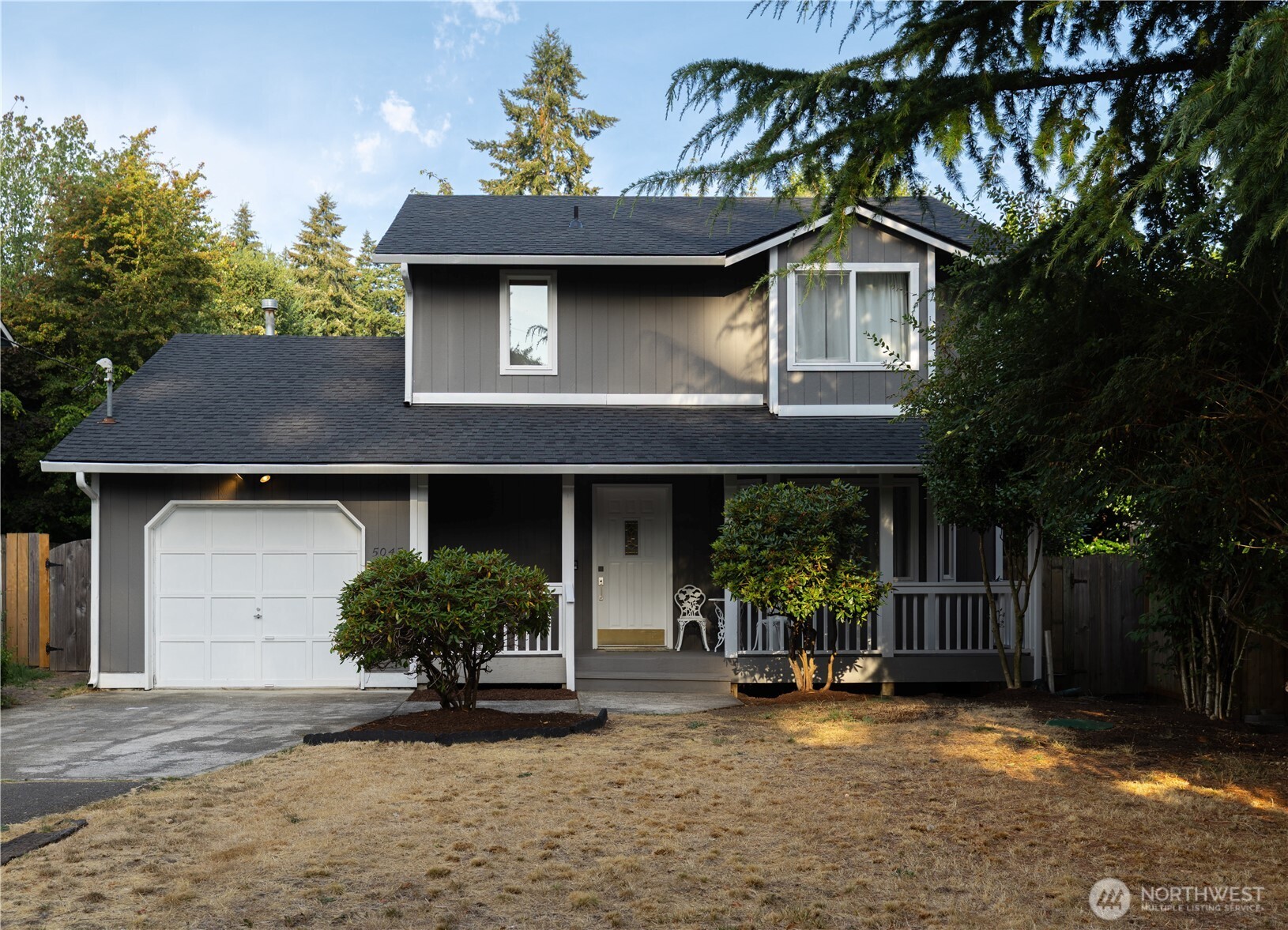 5047 Carole Drive NE