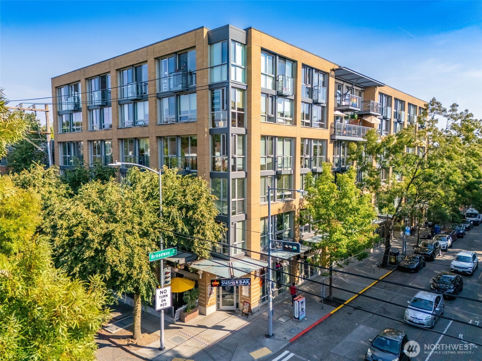 530 Broadway E #210