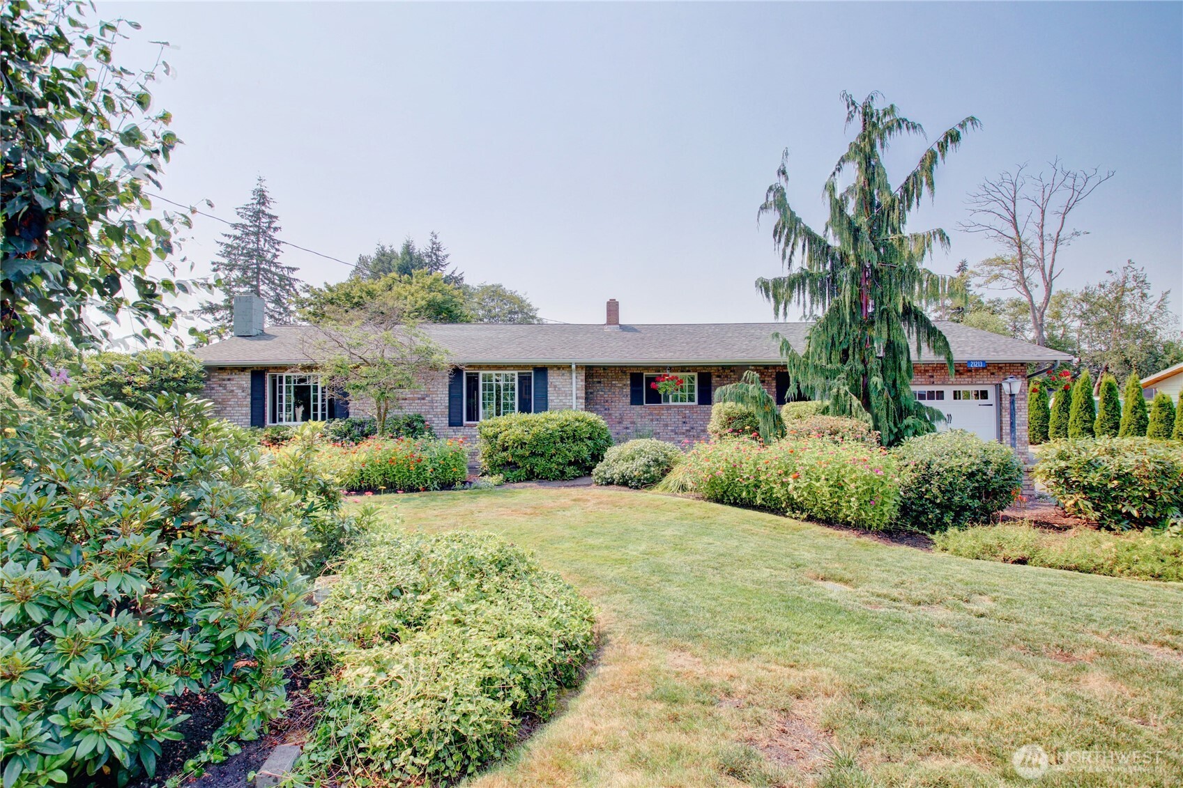 21213 Plaza Drive
