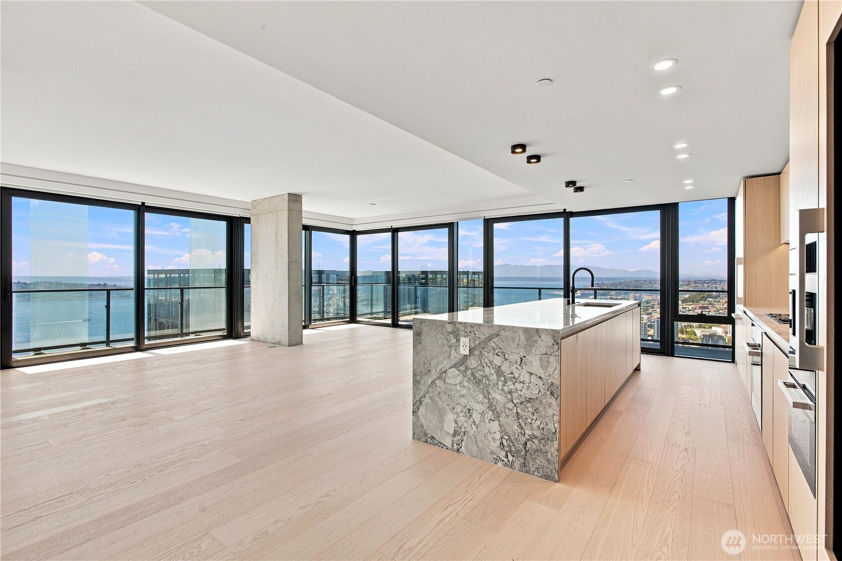 300 Virginia Street #4504