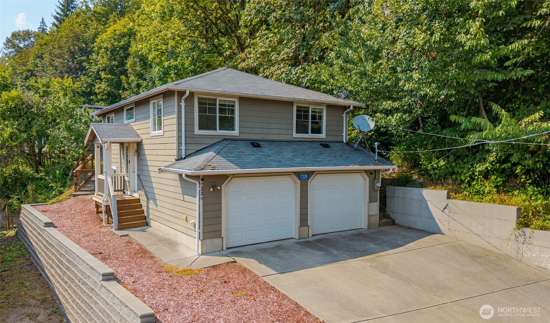 7226 Franks Place