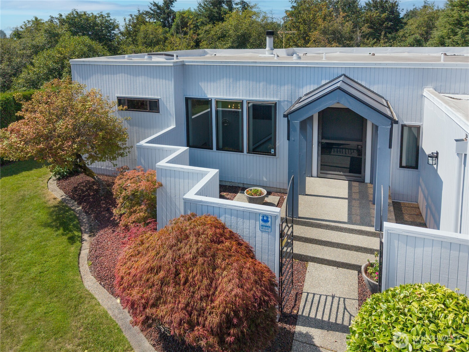 3330 N Narrows Drive
