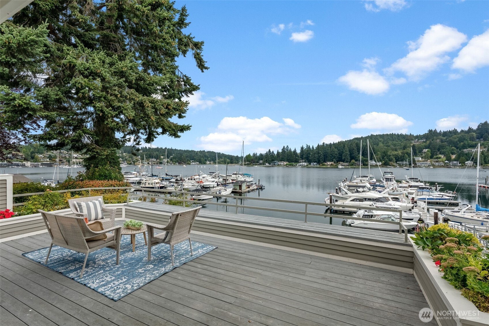 3507 Harborview Drive #4