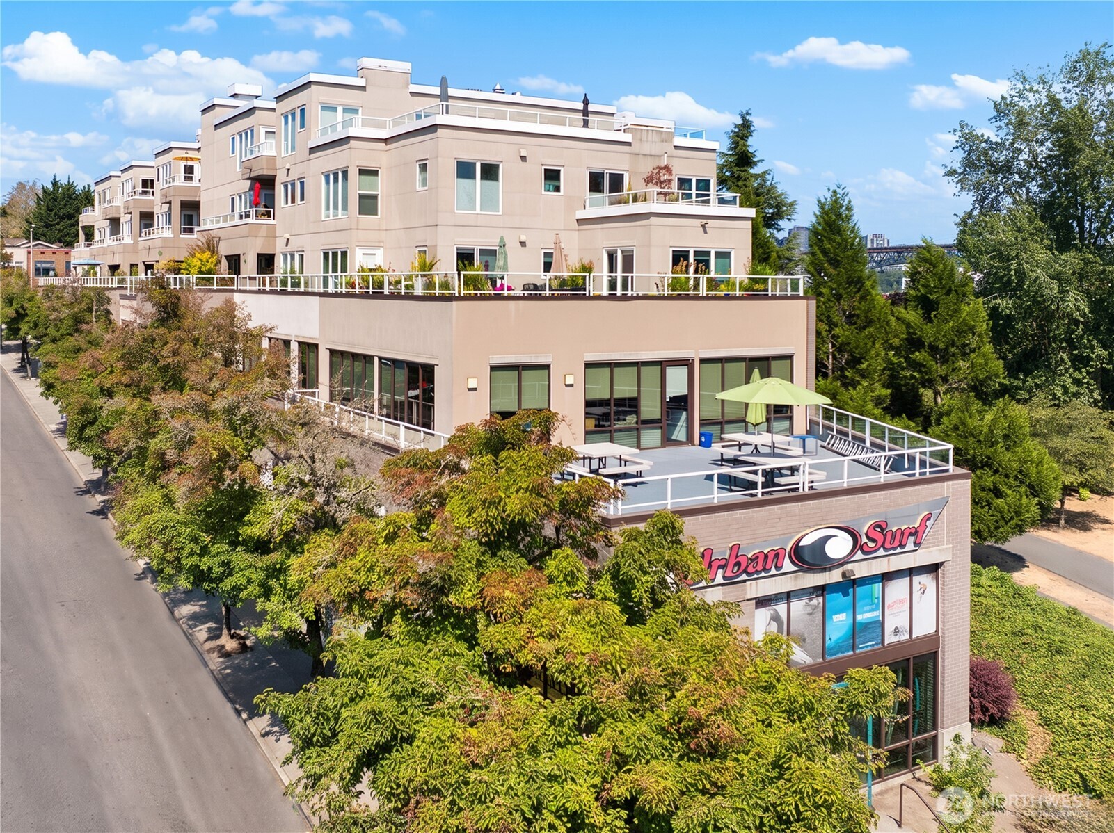 3300 Meridian Avenue N #302