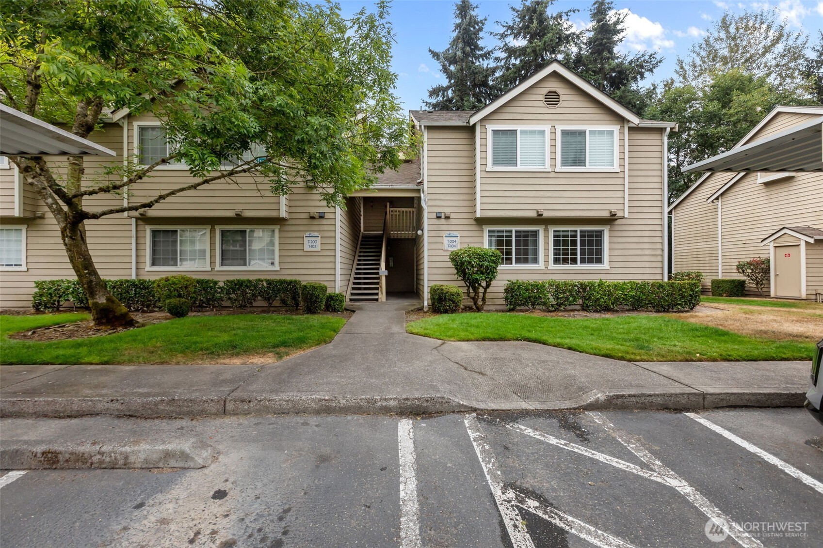 1843 S 286th Lane #T104