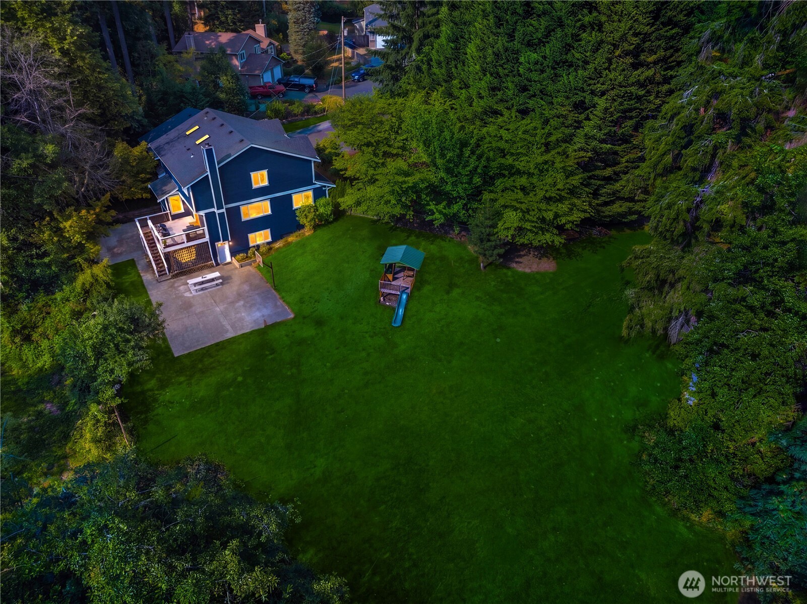 6907 184th Street SE