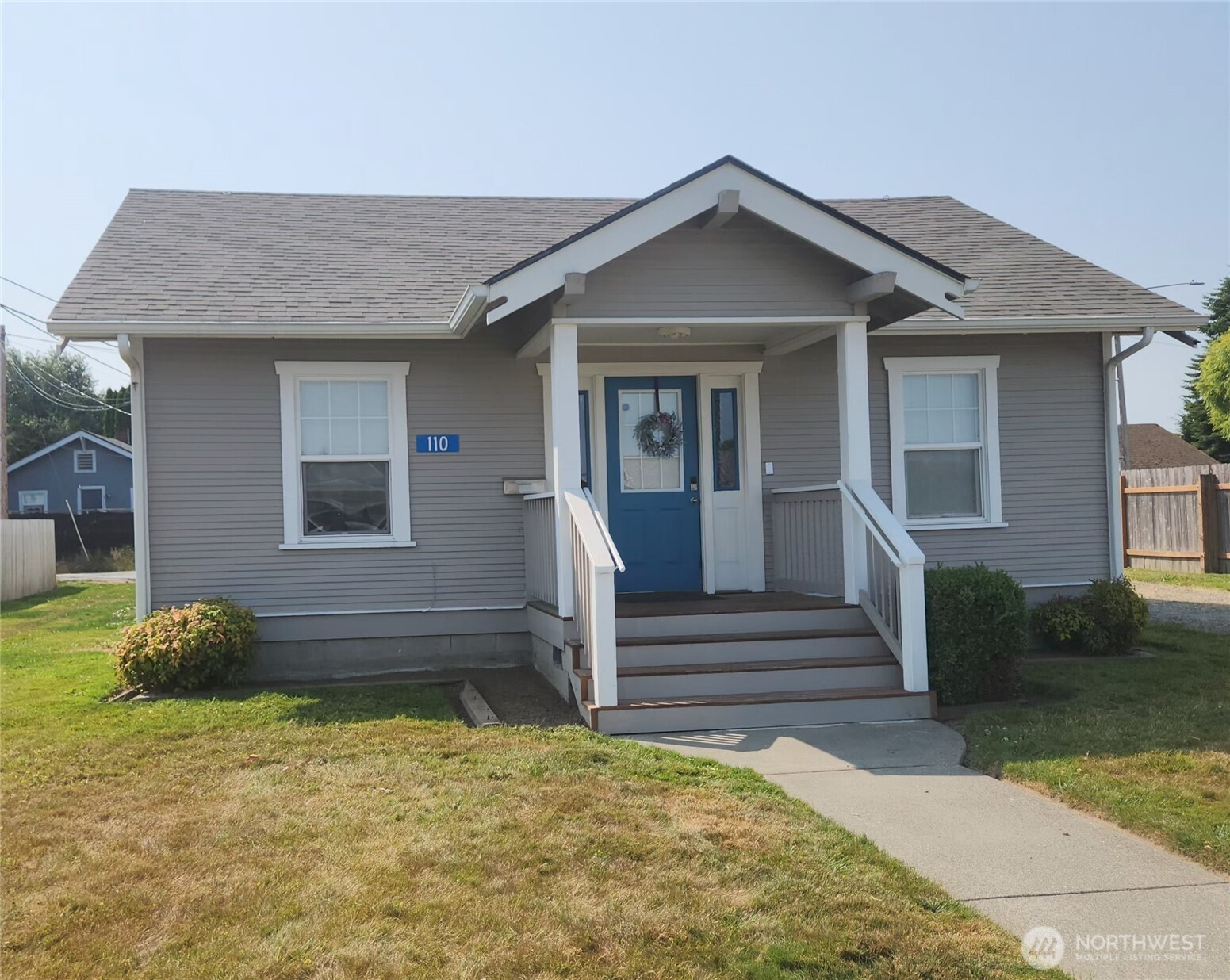 110 E Hazel Avenue, Burlington, WA 98233, photo 2 of 3