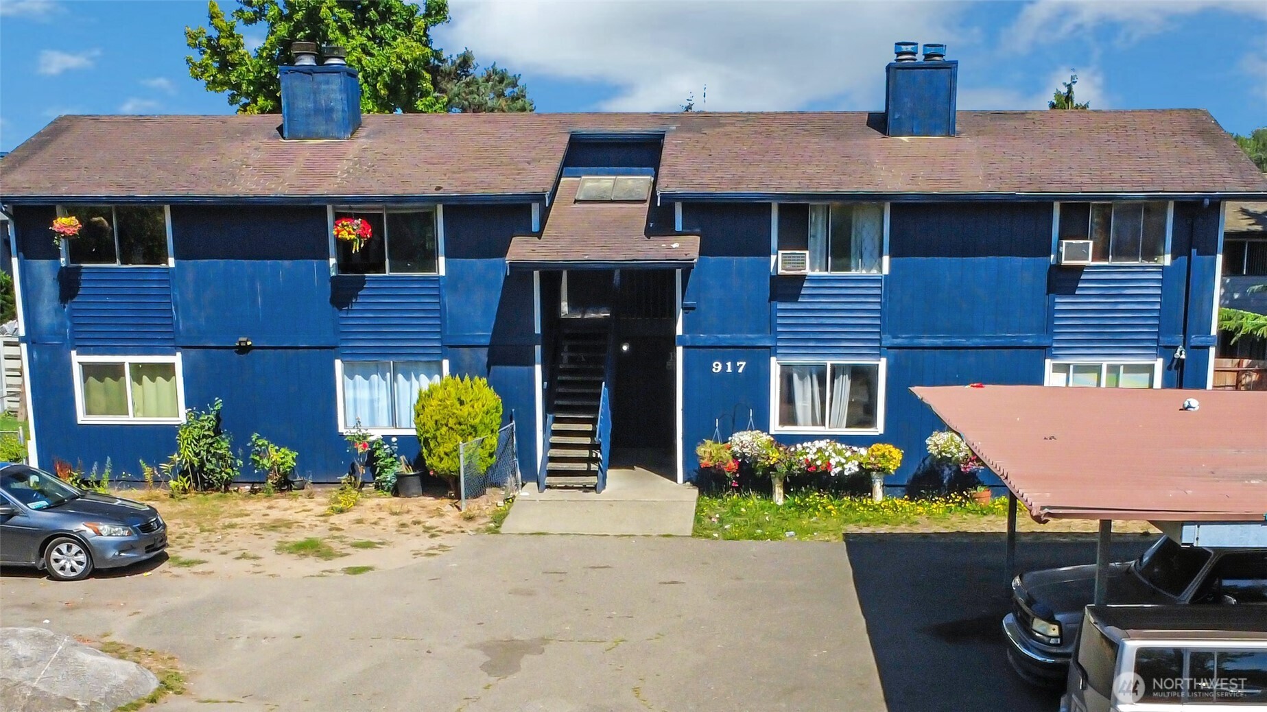 917 A-D 75th Street E