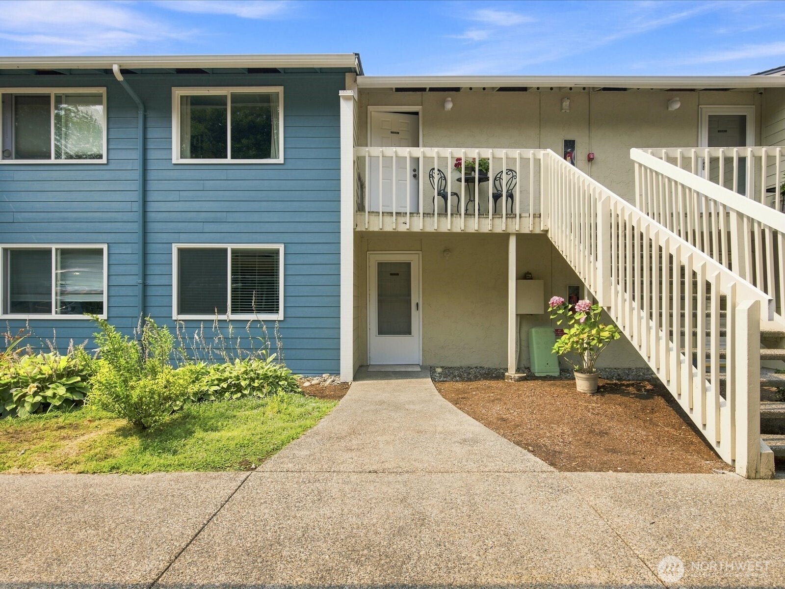 9484 Redmond-Woodinville Road NE #C204, Redmond, WA 98052-2604, photo 2 of 2