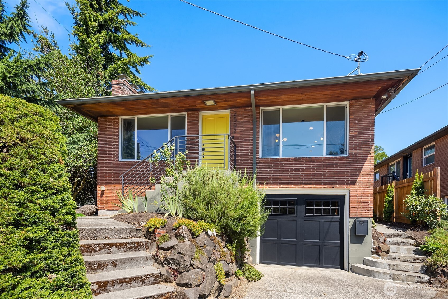 2502 NE 68th Street