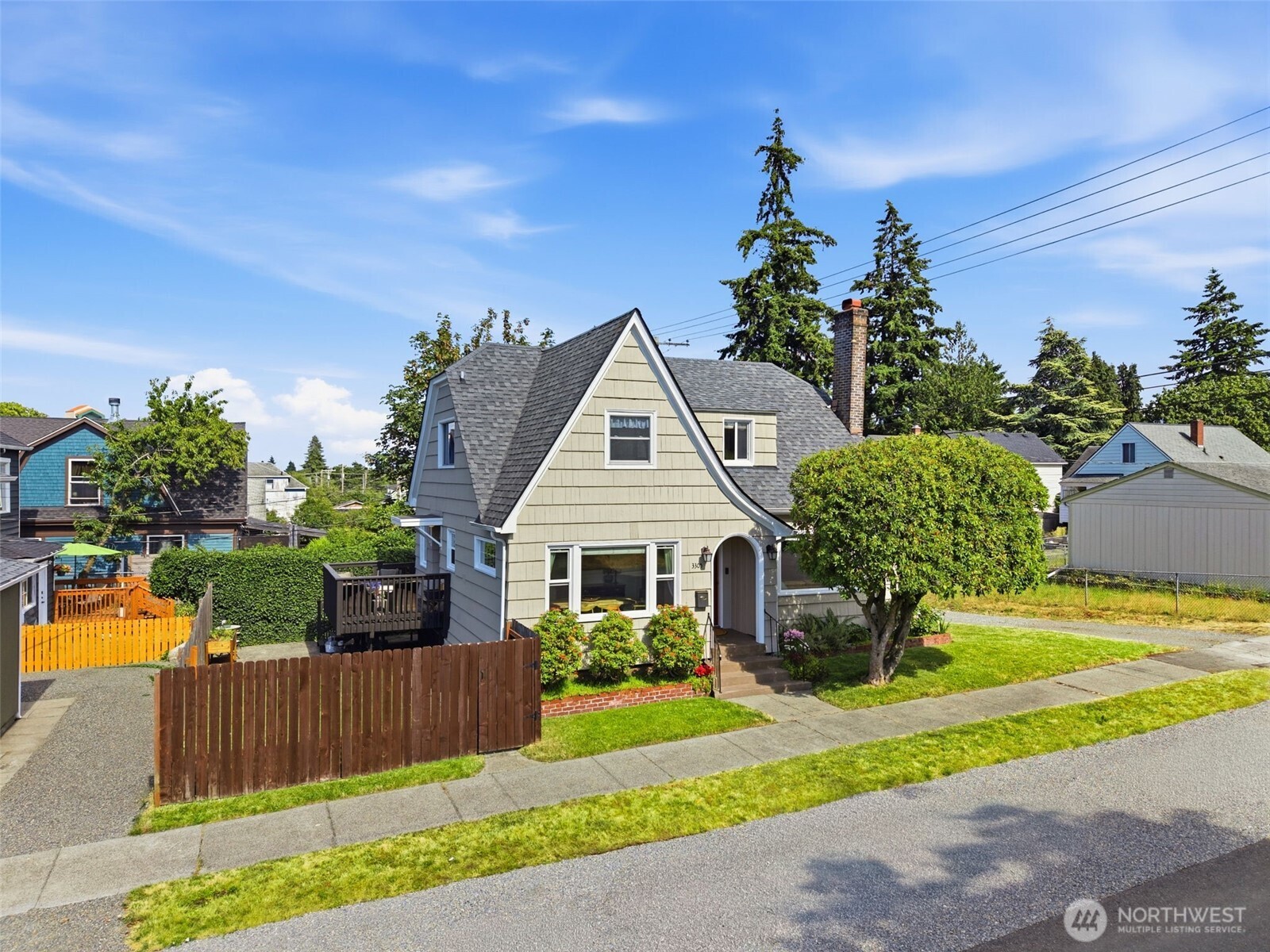 3305 Fawcett Avenue