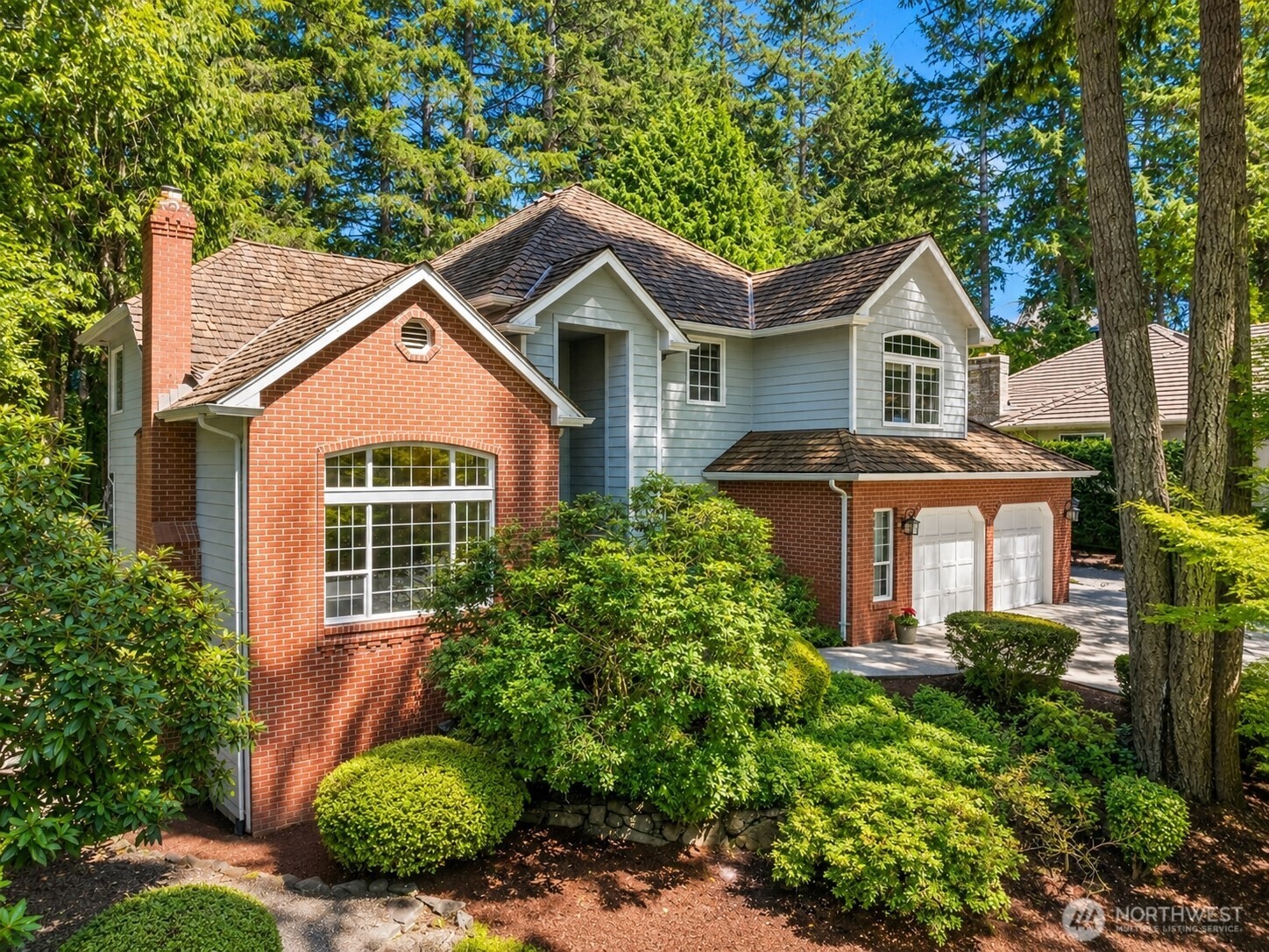 4923 Canterwood Drive NW