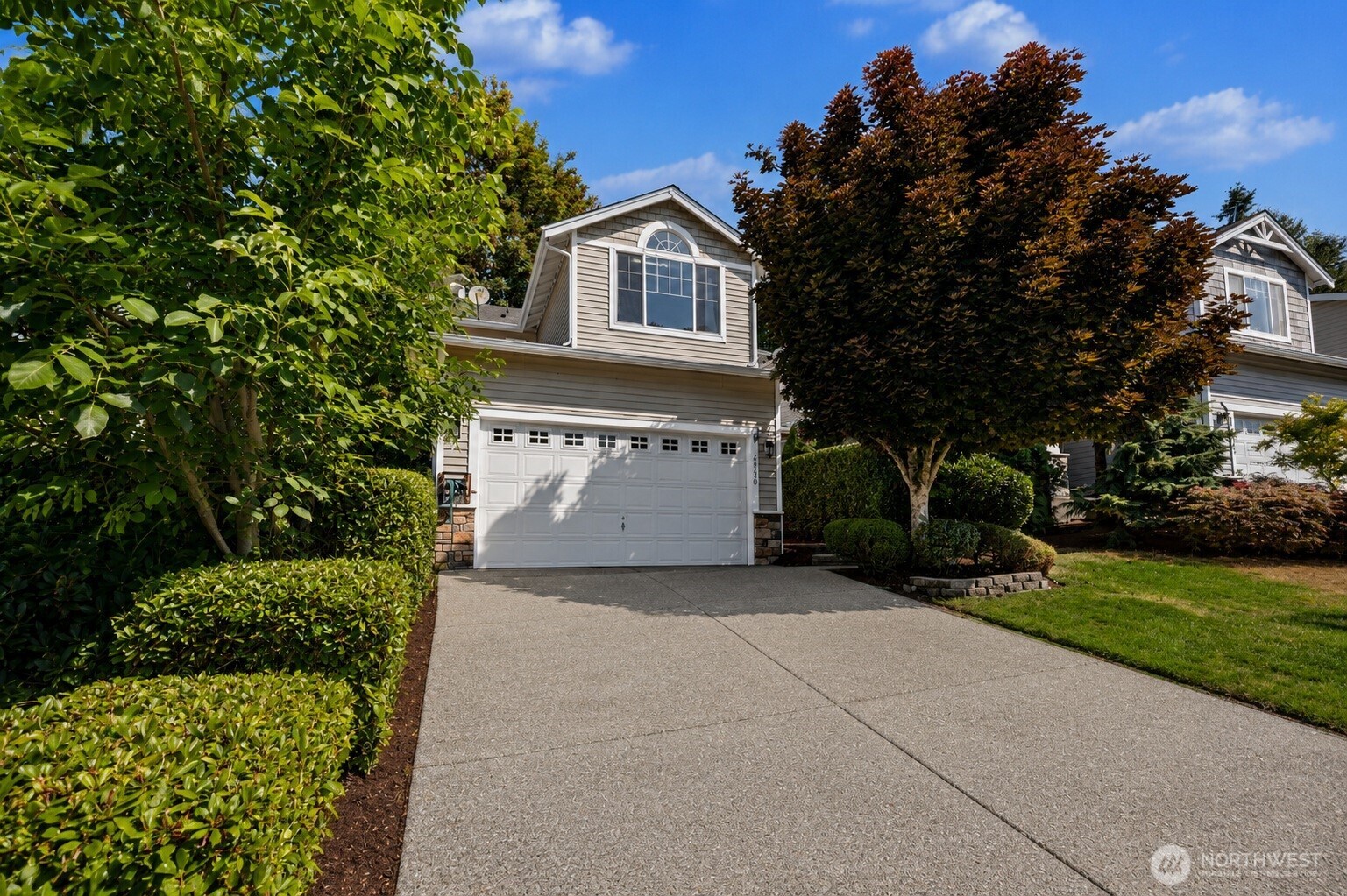 7530 NE 204th Place