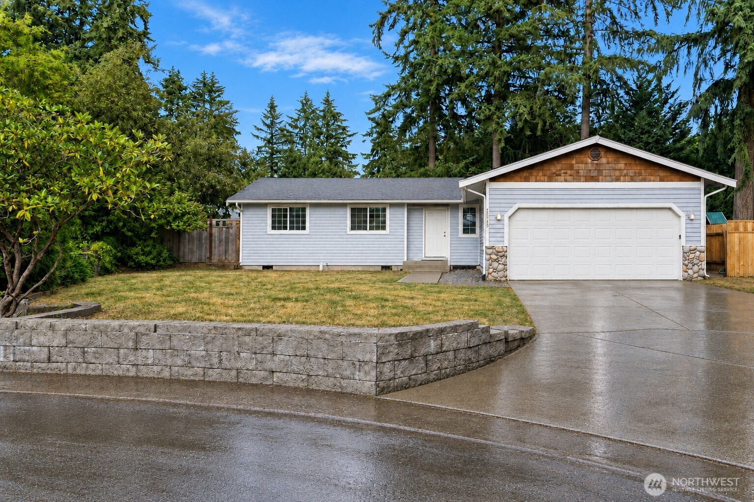18813 79th Avenue Ct E, Puyallup, WA 98375, photo 2 of 3