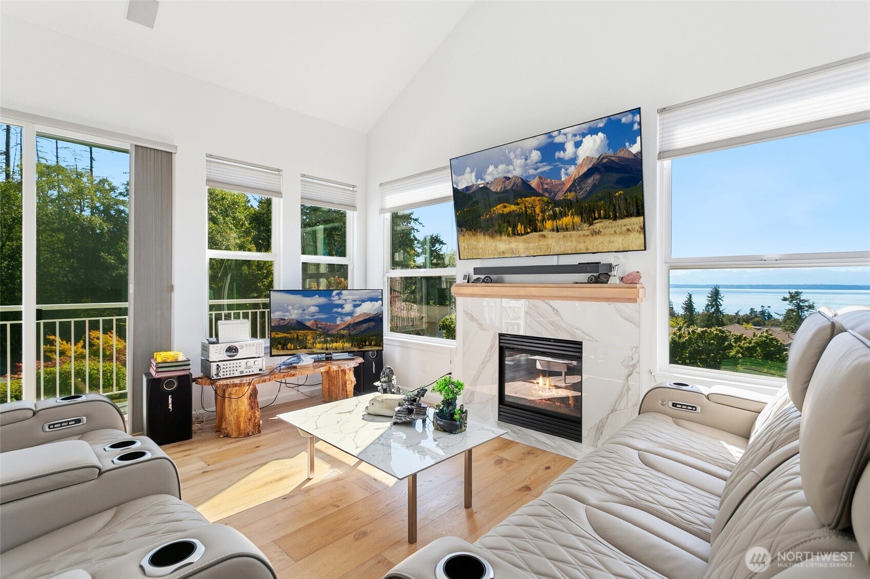 11012 Villa Rosa Lane