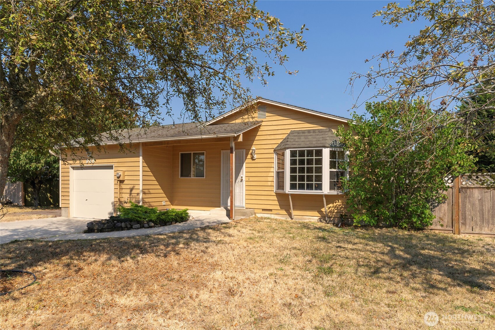 988 Ridgeway Drive