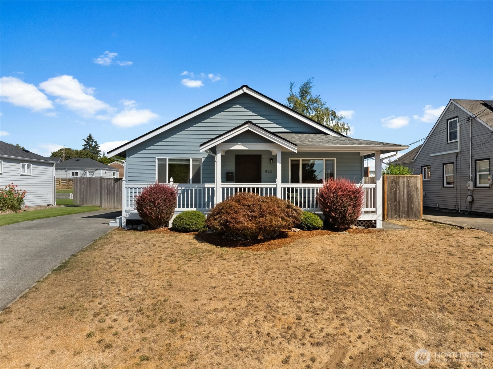 833 S Meyers