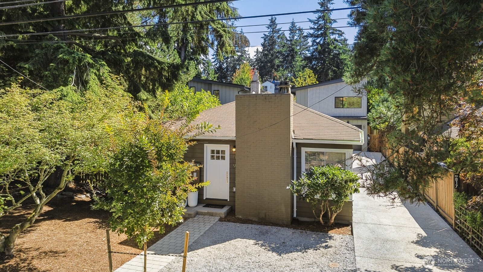 819 NE 100th Street