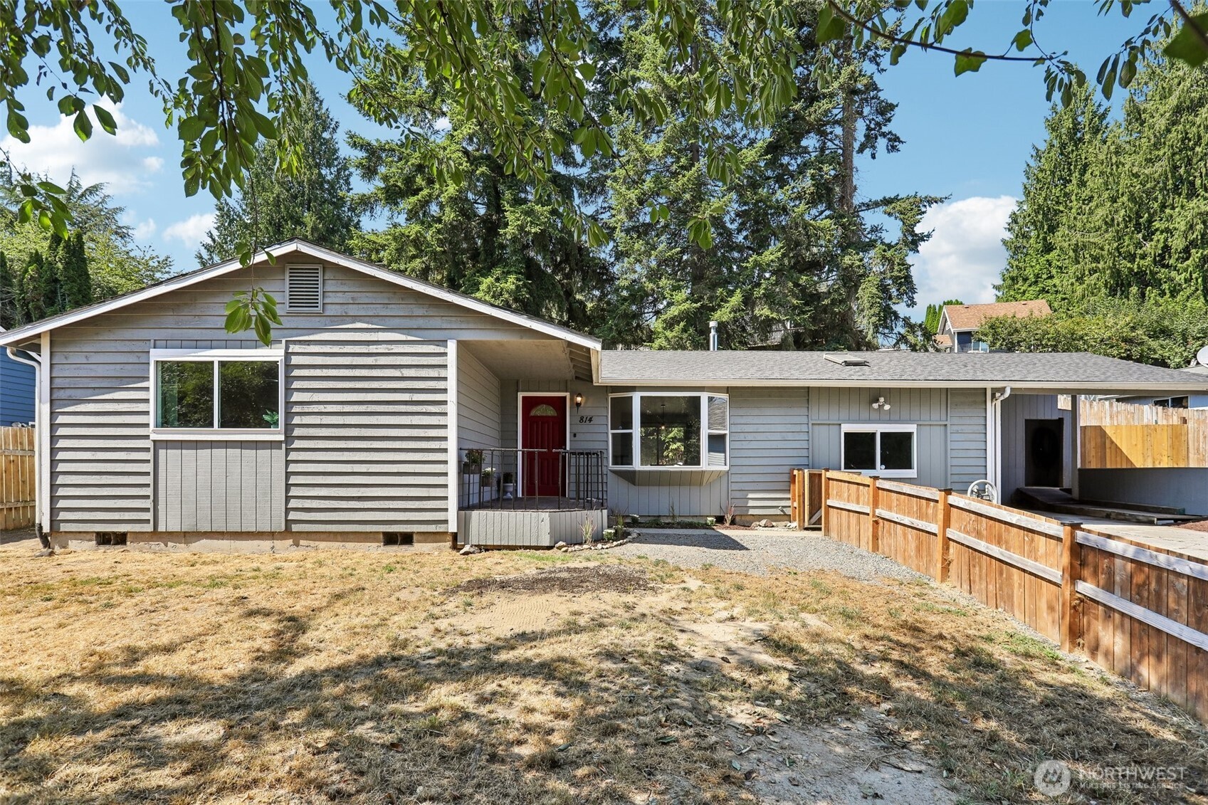 814 S Davies Road