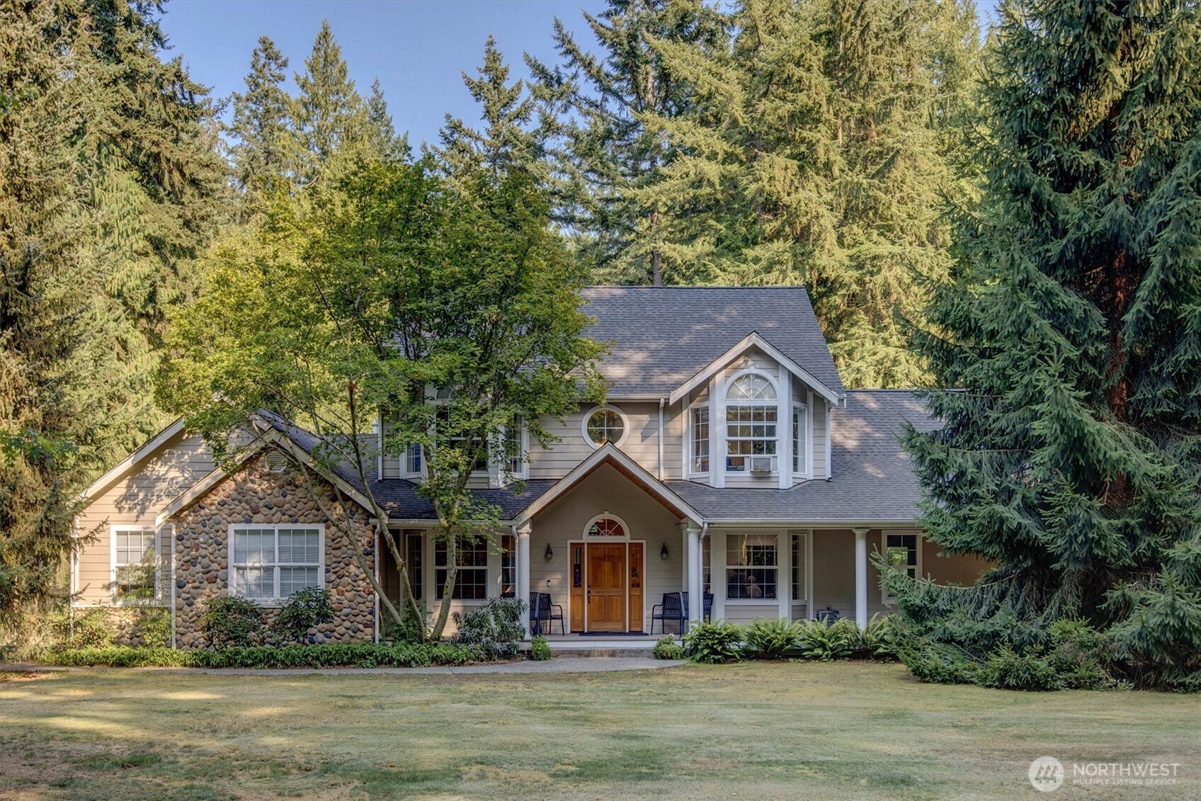 6477 Cultus Bay Road
