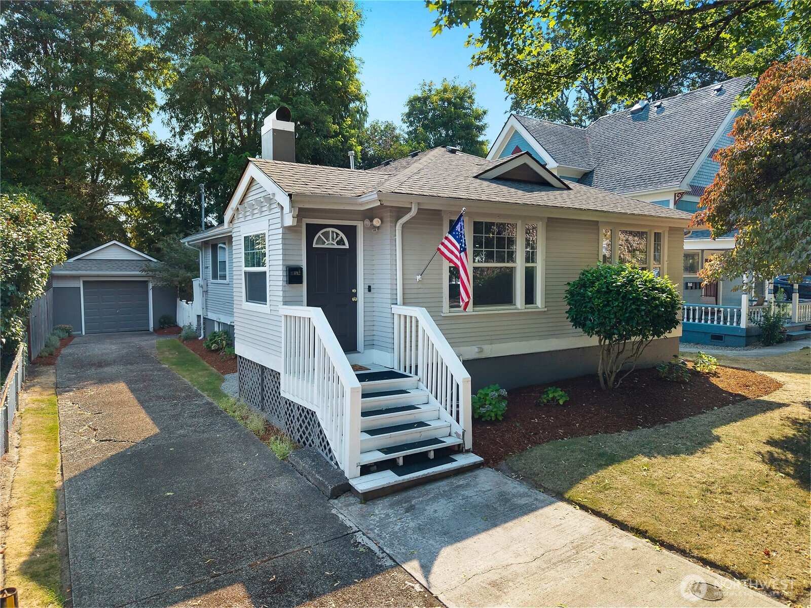 1612 Capitol Way S, Olympia, WA 98501, photo 2 of 2