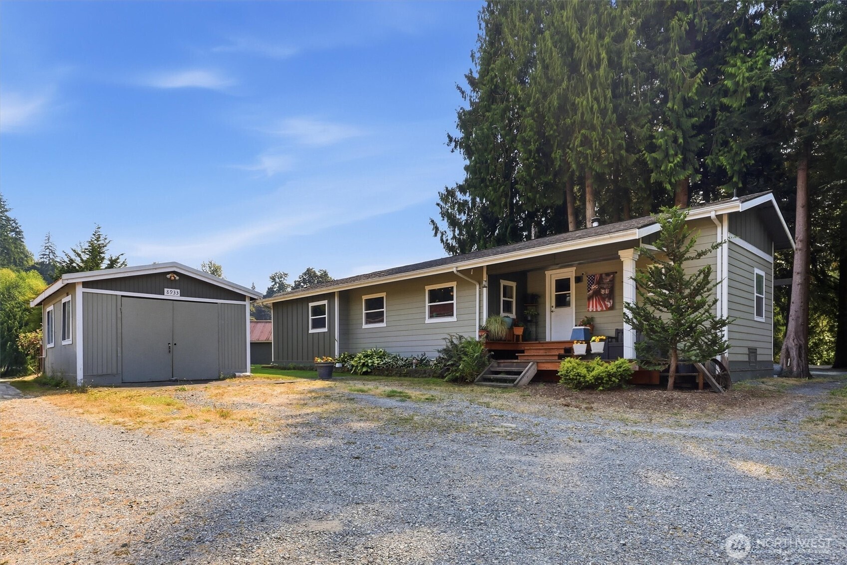 8933 147th Avenue NE