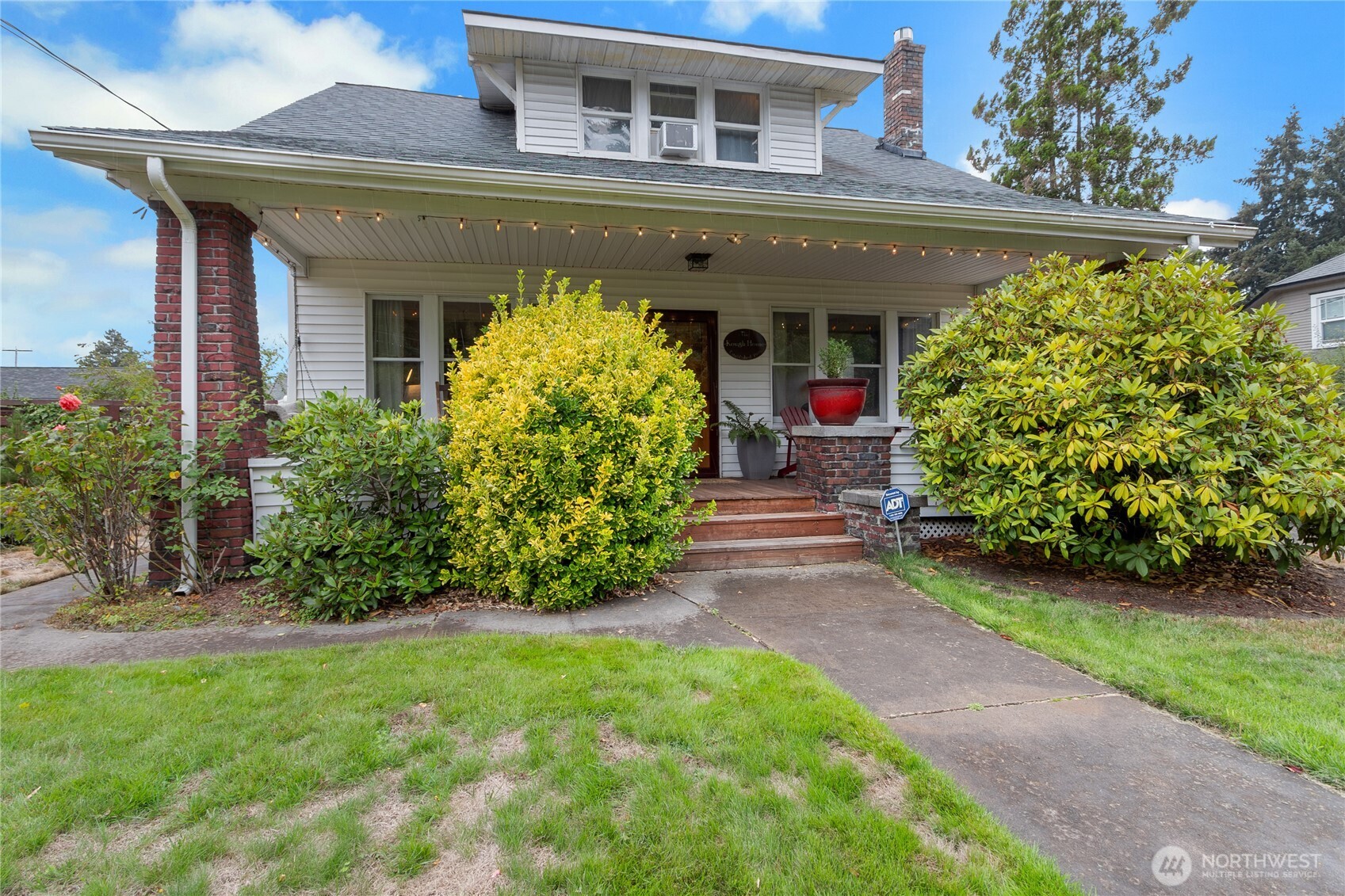 508 5th Street NE