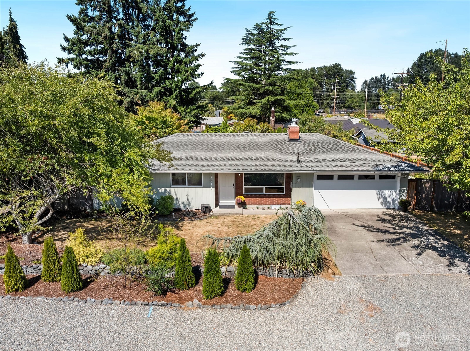 2011 8th Avenue SE
